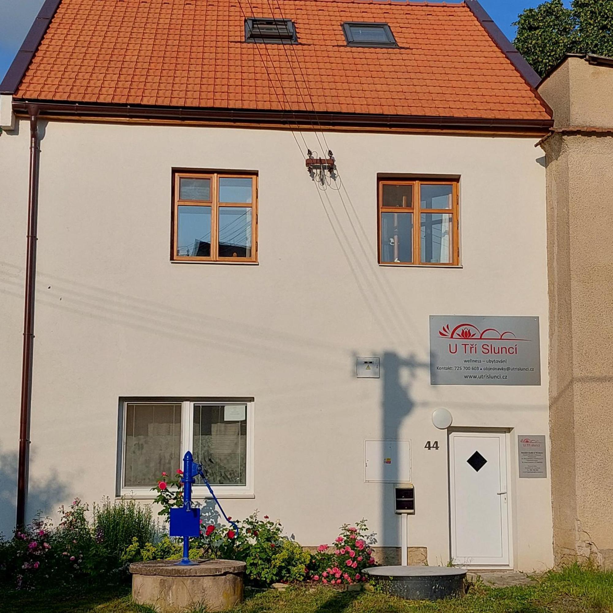 U Tří Sluncí * Hroubovice